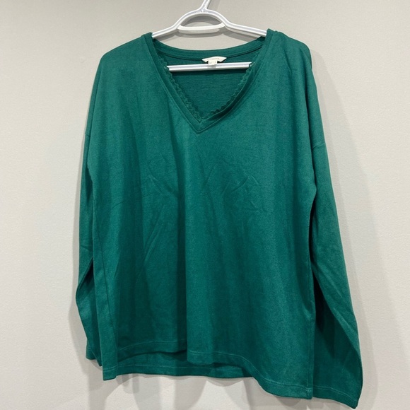 Long sleeve soft blouse NWT - Picture 2 of 5